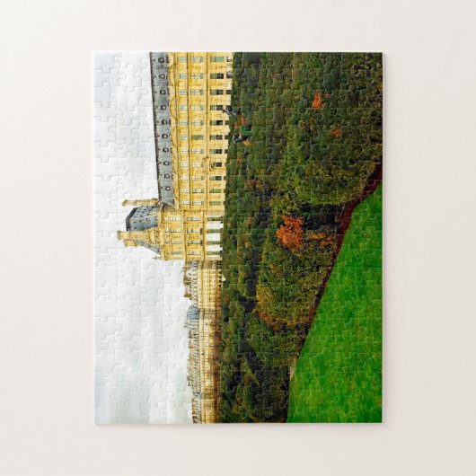 Puzzle Louvre Paris. (Vertical)