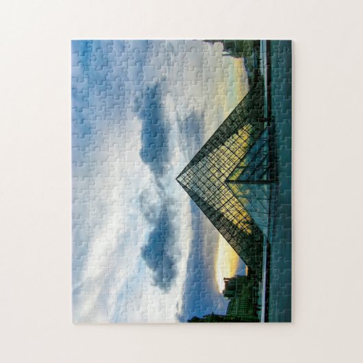 Puzzle Louvre Paris. (Vertical)