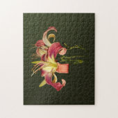 Puzzle Lys Rose Foncé Avec Centres Jaunes (Vertical)