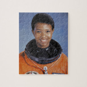 Puzzle Mae Jemison