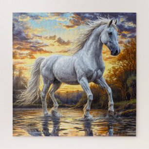 Puzzle Magnifique cheval blanc galopant à travers l'eau
