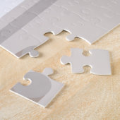 Puzzle Main des femmes poussant le bouton snooze du révei (Côté)