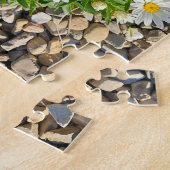 Puzzle Marguerites blanches poussant dans le Gravel (Côté)