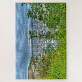 Puzzle Marina de Brixham : Vue côtière à travers les feui (Vertical)