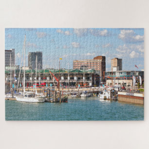Puzzle Marina de Gunwharf Quays, Portsmouth, Angleterre