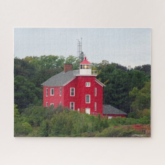 Puzzle Marquette Harbor Lighthouse (Horizontal)