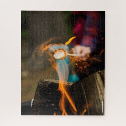 Puzzle Marshmallow toasting sur le feu, (Vertical)