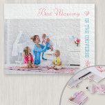 Puzzle Meilleure maman dans l'univers - Photo personnalis<br><div class="desc">Personnalisez ce puzzle simple et moderne pour votre maman (maman, maman, maman, etc). Le modèle est configuré pour vous permettre d'ajouter votre propre photo et d'éditer l'exemple de texte si vous le souhaitez. Exemple de texte actuellement dit "Meilleure maman dans l'univers". Le design a une jolie palette de couleurs féminines...</div>