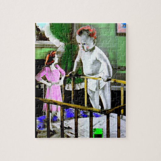 Puzzle Mère des années 1940 et son bébé géant (Vertical)