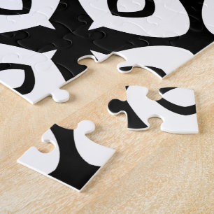 Puzzle Motif arabesque symétrique noir et blanc gras