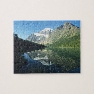 Puzzle Mt Edith Cavell dans le lac Cavell, Jasper Nationa