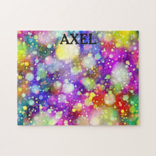 Puzzle multicolore avec nom d'enfant personnalisé.