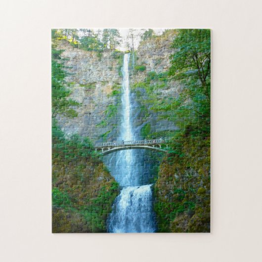 Puzzle Multnomah Falls Oregon. (Vertical)