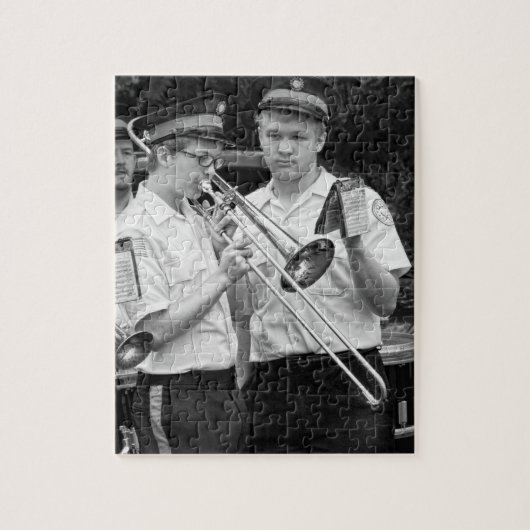 Puzzle Musique - Trombone - Une main secourable (Vertical)