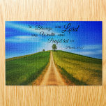 Puzzle Nature Field Proverbes 10:22 verset de la Bible<br><div class="desc">Ce puzzle design présente une scène paysagère étonnante d'un champ vert avec un seul arbre au milieu, dressé contre un ciel bleu clair. Le verset Proverbes 10:22 est enflammé sur le ciel en lettres élégantes et audacieuses, nous rappelant les bénédictions qui viennent de Dieu. Le message écrit : "Les bénédictions...</div>