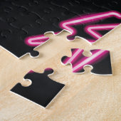 Puzzle Neon Pink Lightning : Arrière - plan foncé. (Côté)