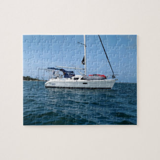 Puzzle of a Starjewel the sailboat at anchor. Legpuzzel