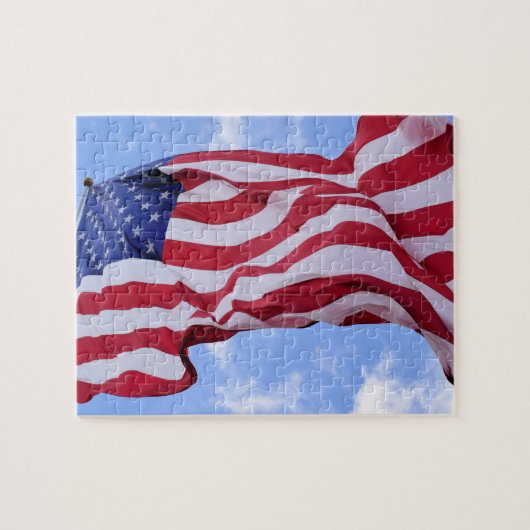 Puzzle Old Glory in the Breeze - 8x10 - 110 pcs. (Horizontal)