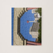 Puzzle Olympic Plaza et Calgary Tower, Alberta, Canada (Vertical)