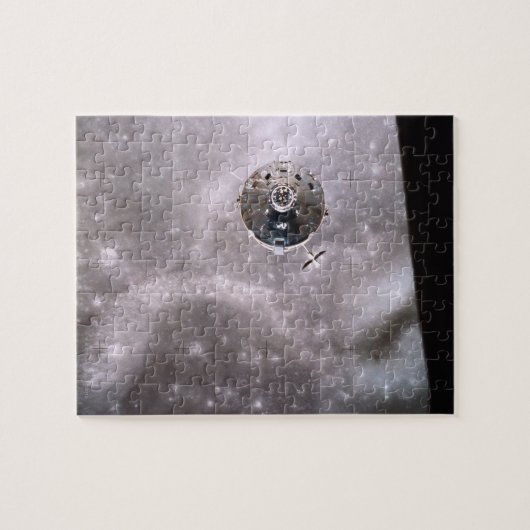 Puzzle Orbite satellite dans l'espace (Horizontal)