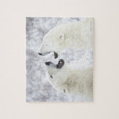 Puzzle Ours polaires jouant dans la neige. (Vertical)