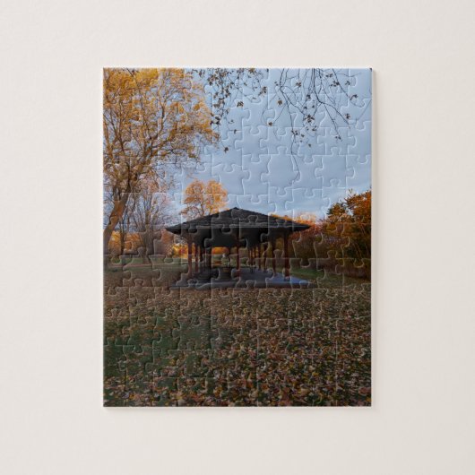 Puzzle Pagode canadienne à l'automne (Vertical)