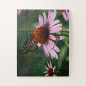 Puzzle Papillon sur une fleur de cône violet (Vertical)