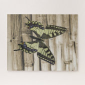 Puzzle Papillon swallowtail sur troncs de bambou Photo (Horizontal)