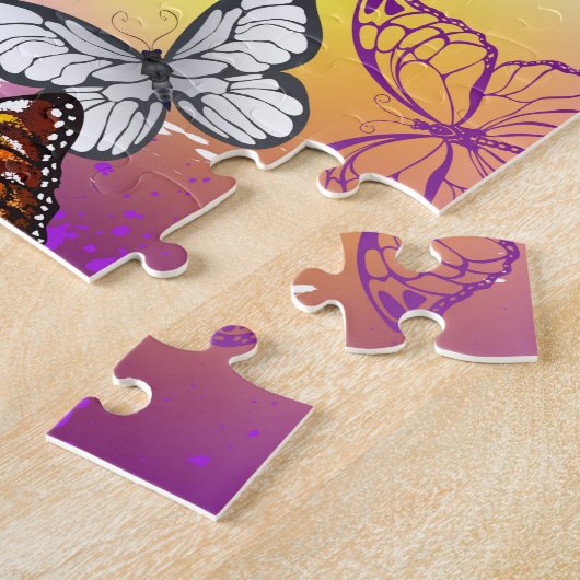 Puzzle Papillons Monarque sur Arrière - plan pourpre (Côté)