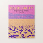 Puzzle Parc national de Death Valley Golf du Devil<br><div class="desc">Design vectoriel de Death Valley. Le parc est connu pour Titus Canyon, avec une ville fantôme et des rochers colorés, et les salines du bassin de Badwater, point le plus bas de l'Amérique du Nord.</div>