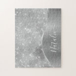 Puzzle Parties scintillant d'argent Glam Bling Personnali<br><div class="desc">Personnalisez facilement ce métal brossé argent et de la fausse parties scintillant glamour à motif de puzzle avec votre propre nom personnalisé.</div>