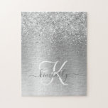 Puzzle Parties scintillant en métal brossé argenté Nom du<br><div class="desc">Personnalisez facilement ce design de puzzle tendance avec une jolie parties scintillant brillante argentée sur un arrière - plan métallique brossé en argent.</div>