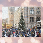 Puzzle Patinage sur glace à Noël, Musée d'histoire nature<br><div class="desc">Le Puzzle présente une photo originale d'un sapin de Noël et de patineurs de glace au Natural History Museum de Londres. De nombreux autres puzzles illustrés et photo sont également disponibles dans cette boutique. Si vous ne voyez pas le puzzle que vous cherchez, veuillez contacter Rebecca pour avoir quelque chose...</div>