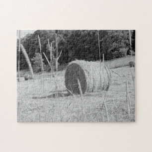 Puzzle Paysans Hay Field Scene B&W Round Bales en été