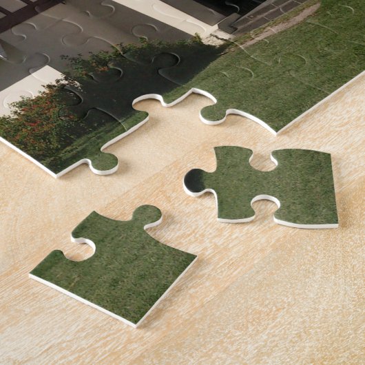 Puzzle Petit lieu de culte. (Côté)