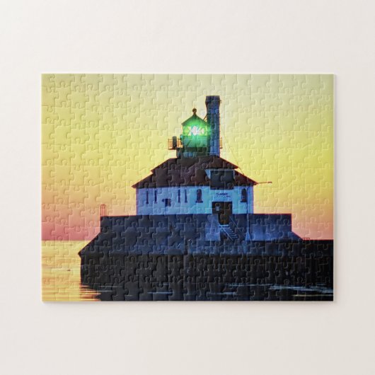 Puzzle Phare de Duluth au coucher du soleil Minnesota (Horizontal)