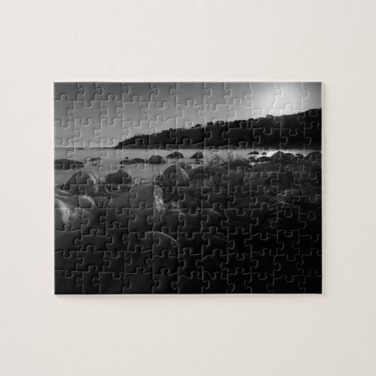 Puzzle photo noir et blanc du lac Lune (Horizontal)