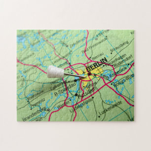 Puzzle Pin placé sur la carte à Berlin, Allemagne