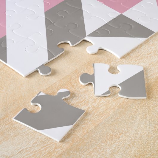 Puzzle Pink Raspberry and Silver Geometric ZigZag (Côté)