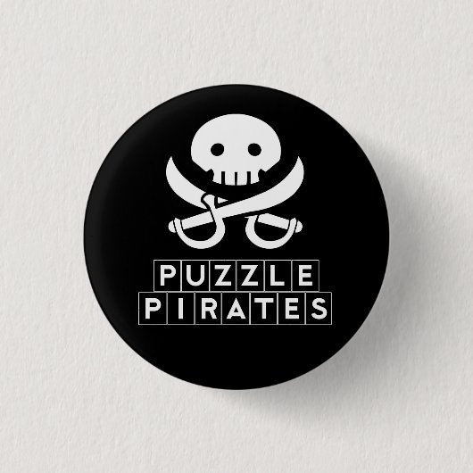 Puzzle Pirates Skull Button (Voorkant)