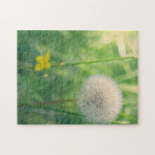 Puzzle Pissenlit dans la verdure avec une douce lumière e (Horizontal)