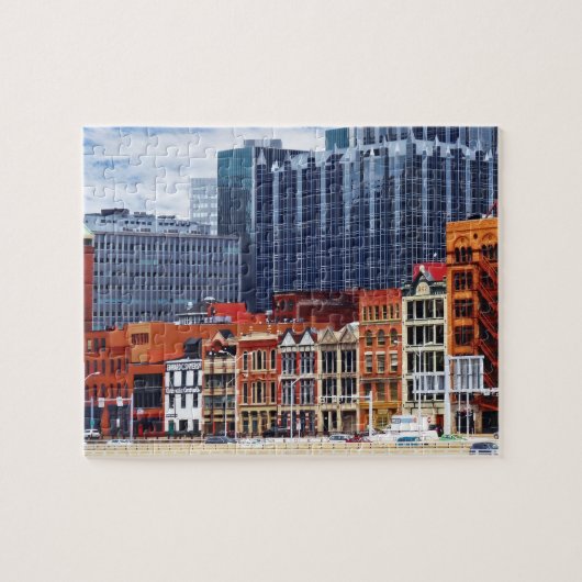 Puzzle Pittsburgh PA Skyline Closeup (Horizontal)