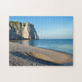 Puzzle Plage de galets et falaise d'Etretat en France Pos (Horizontal)