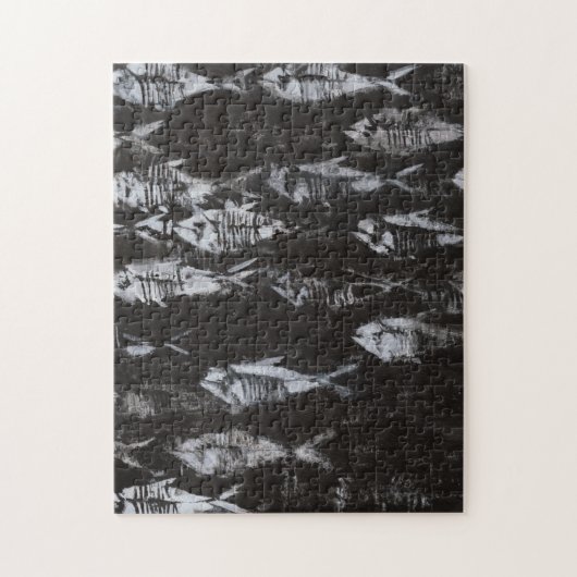 Puzzle Poisson blanc fossile sur Arrière - plan noir (Vertical)