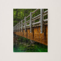 Pont de la rivière McKenzie en Oregon
