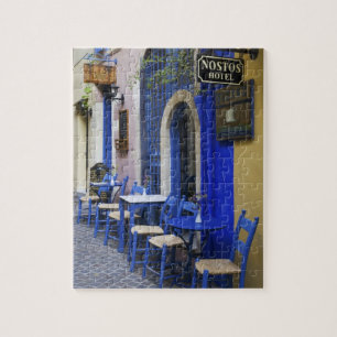 Puzzle Porte colorée bleue et revêtement d'un vieil hôtel