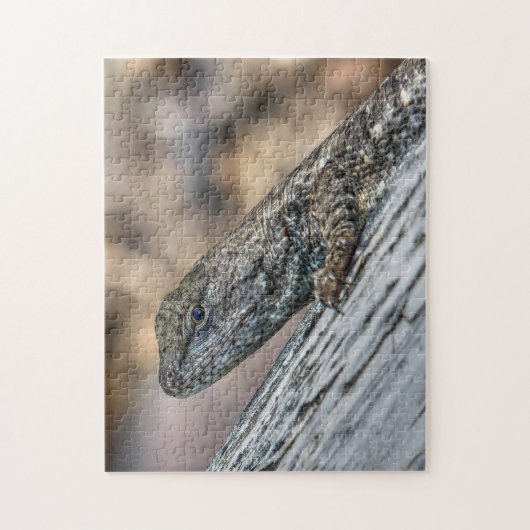 Puzzle Prairie Lizard (Vertical)