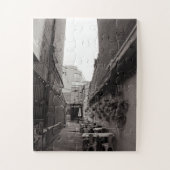 Puzzle Restaurant (Vertical)