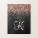 Puzzle Rose personnalisé Parties scintillant or noir Étin<br><div class="desc">Personnalisez facilement ce design élégant et branché de puzzle avec une jolie parties scintillant brillante en or rose sur un arrière - plan métallique brossé noir.</div>