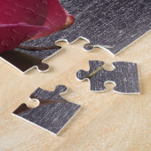 Puzzle rose sur gris (Côté)